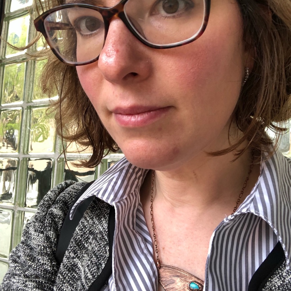 Meet your Posher, Bari